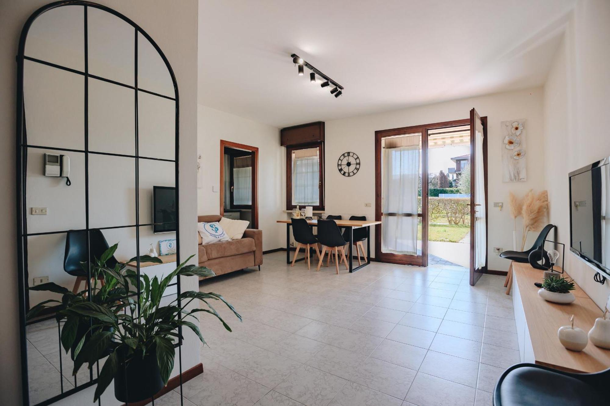 La Maison Πεσκιέρα ντελ Γκάρντα Εξωτερικό φωτογραφία